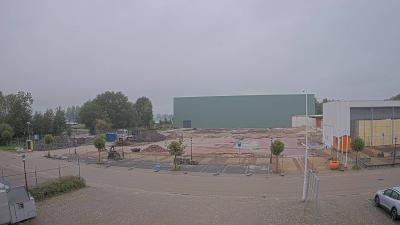 09:15