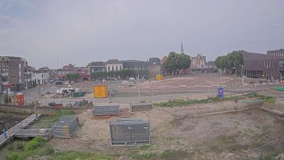 09:30