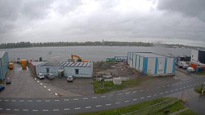 15:00