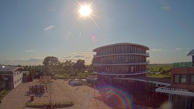 18:30