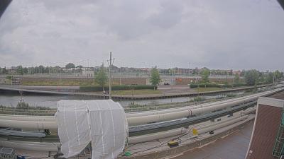 15:00