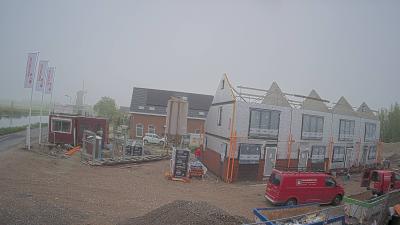 09:00