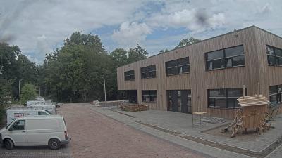 15:00