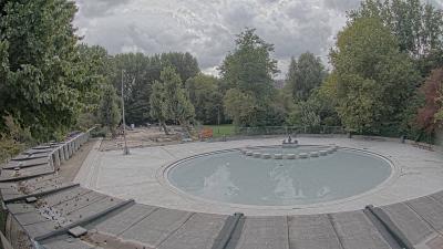 16:00