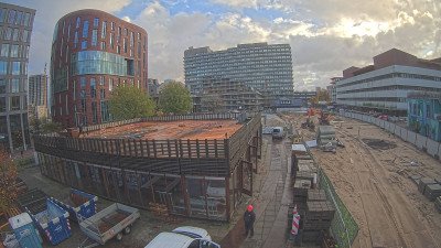 09:00