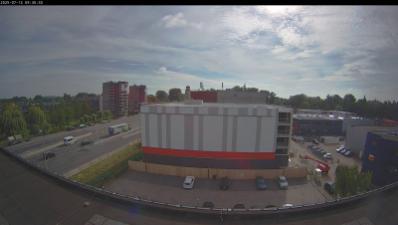 09:30
