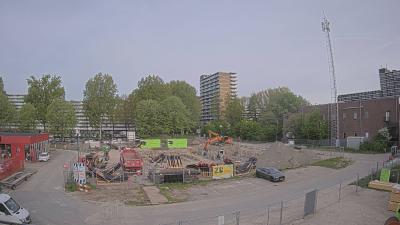 08:00