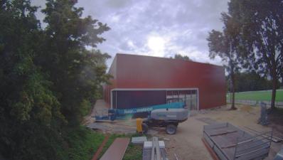 09:30