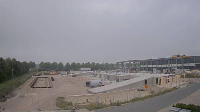 09:32