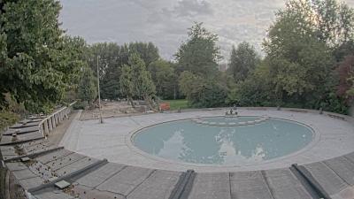 18:00