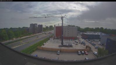 09:30