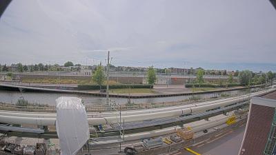 16:15