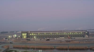 08:00