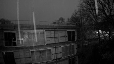 08:00