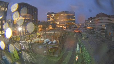 08:00