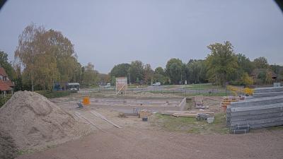 15:58