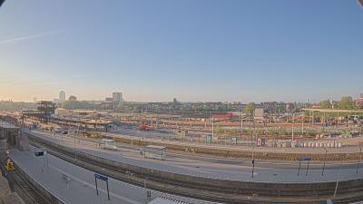 07:00