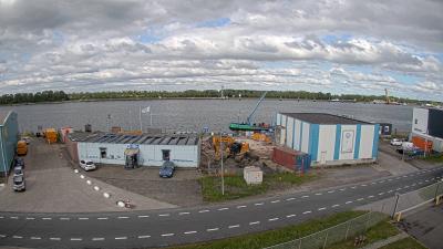 09:45