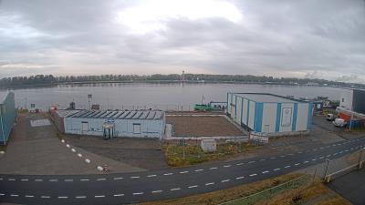 07:15