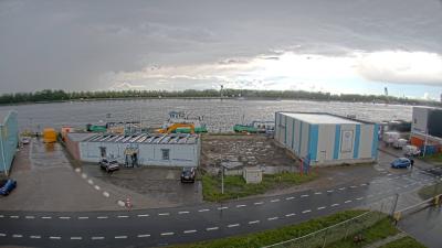 16:31