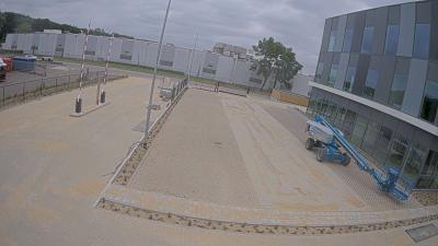 09:45
