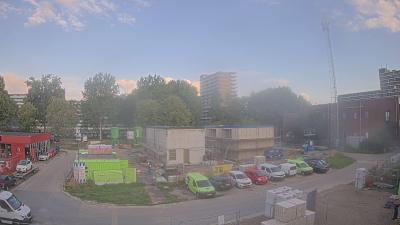 08:00
