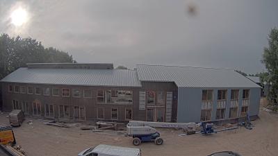 08:00