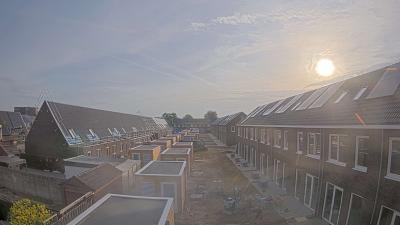 09:00