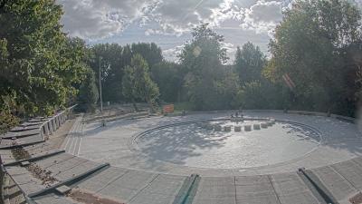 16:00