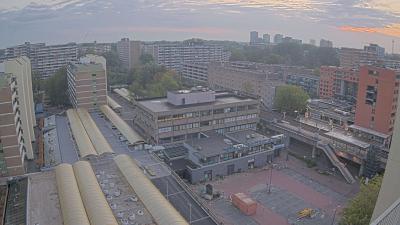 07:00