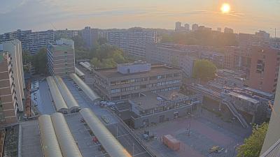 07:00