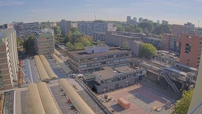 09:45