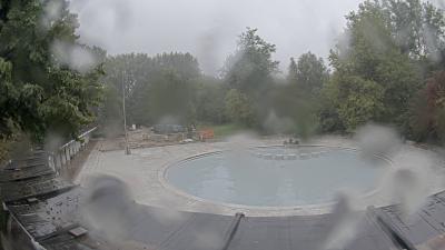 09:00