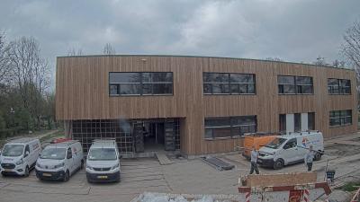 09:30