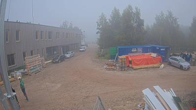 09:00