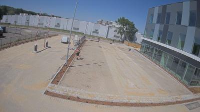 15:30