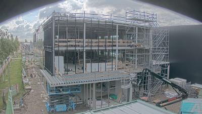 09:01