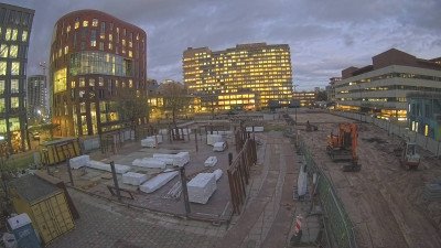 17:00