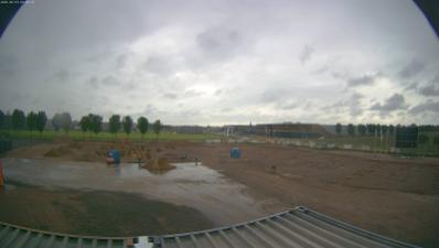 09:00