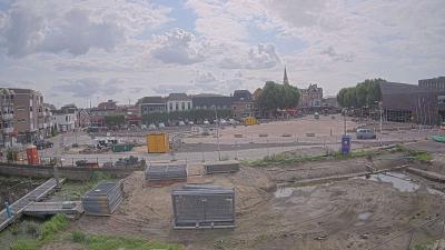 16:00