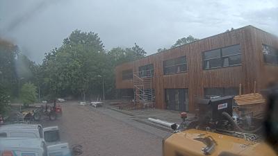 17:15
