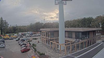 17:15