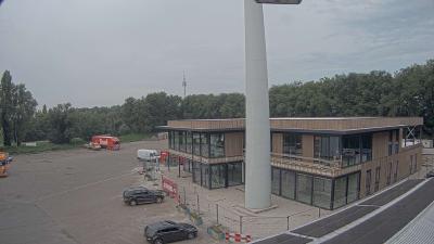 09:30