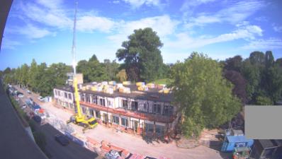 09:45