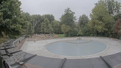 09:01