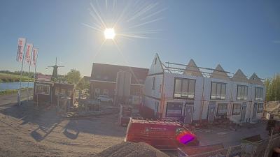 08:15