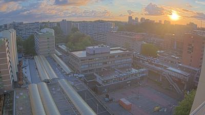 07:00