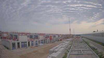 09:30