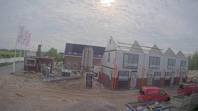 09:30