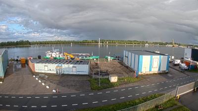07:00